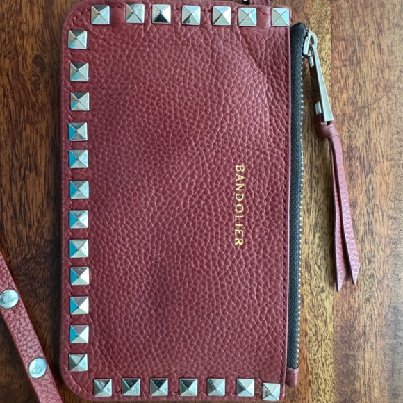 BANDOLIER Pebble Leather Pyramid Stud Zip Pouch – Cranberry Red/Silver & Strap - Picture 4 of 8